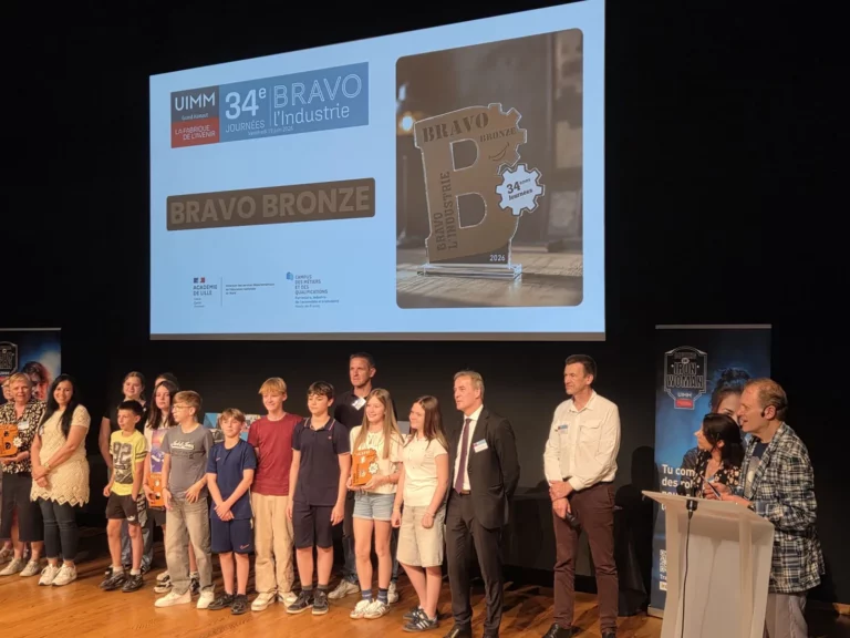 Award ceremony of the 34th Bravo de l’Industrie with pupils from Collège Jean Zay in Feignies