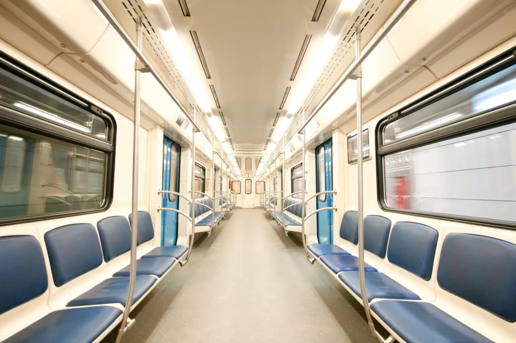 Intérieur d'une rame de métro